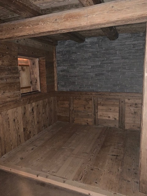 Natursteinarbeiten Boden und Wände - Kanton Graubünden