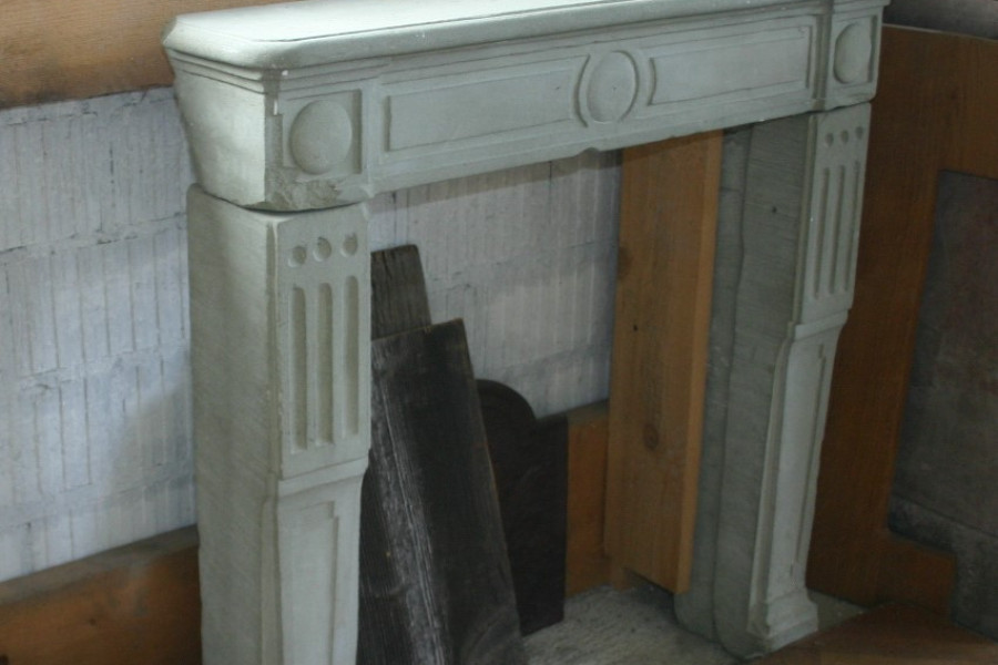 Kamin-Umrandung