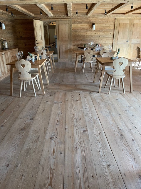  - Gotische & Antike Decken / Bodenbretter