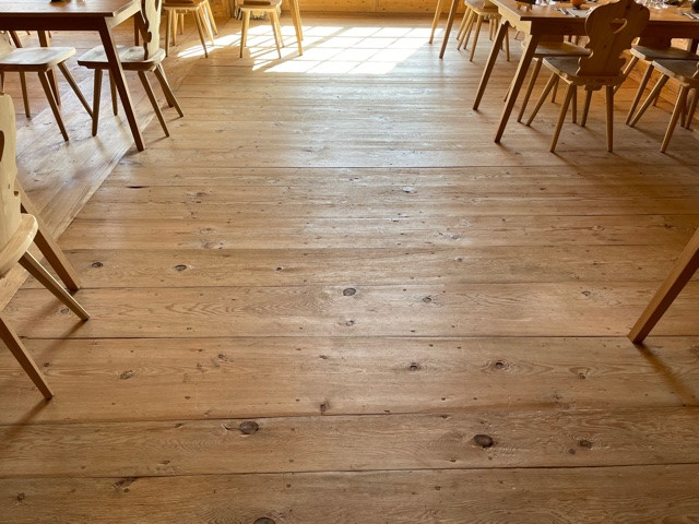  - Gotische & Antike Decken / Bodenbretter