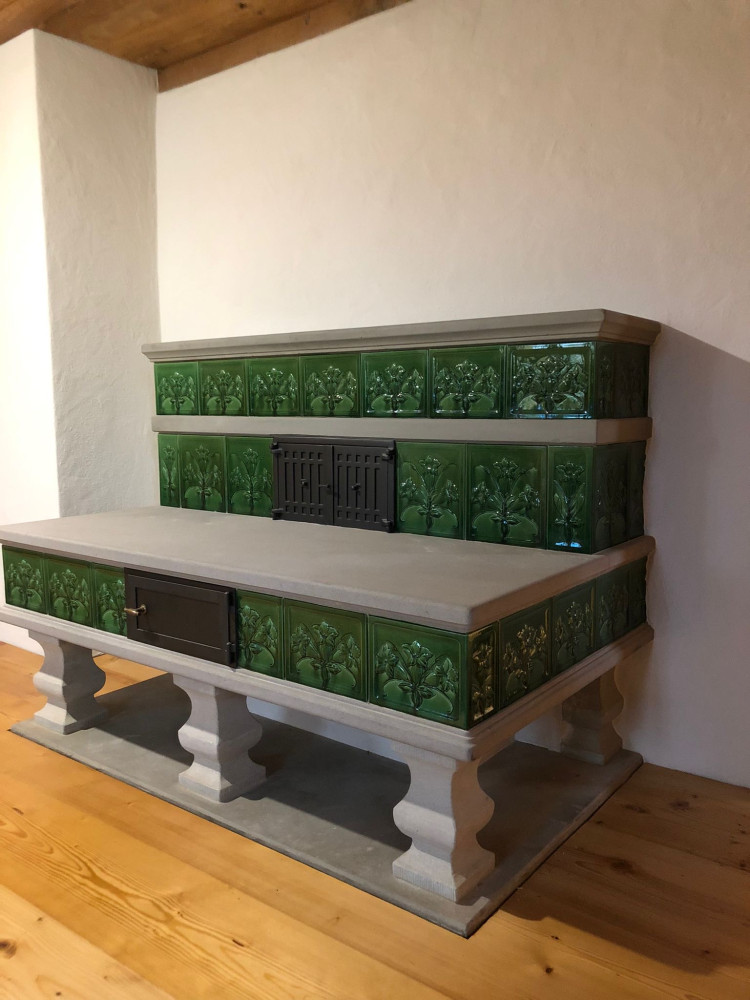 Antiker Kachelofen - Kanton Luzern