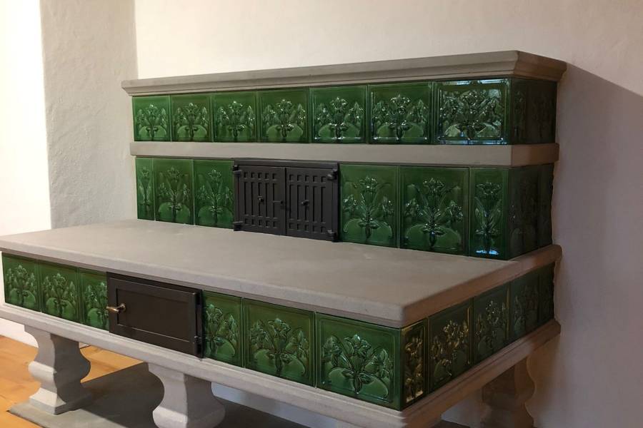 Antiker Kachelofen - Kanton Luzern