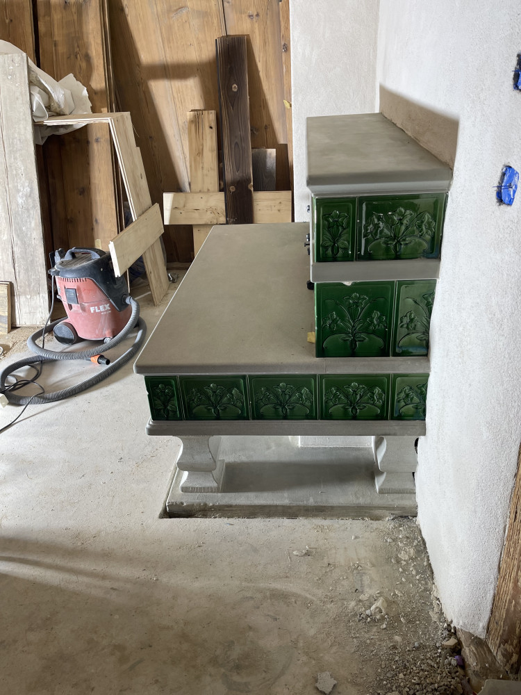 Antiker Kachelofen - Kanton Luzern