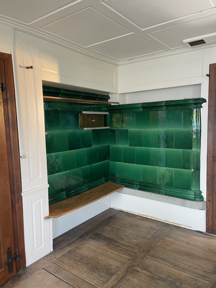 Antiker Kachelofen - Kanton Luzern