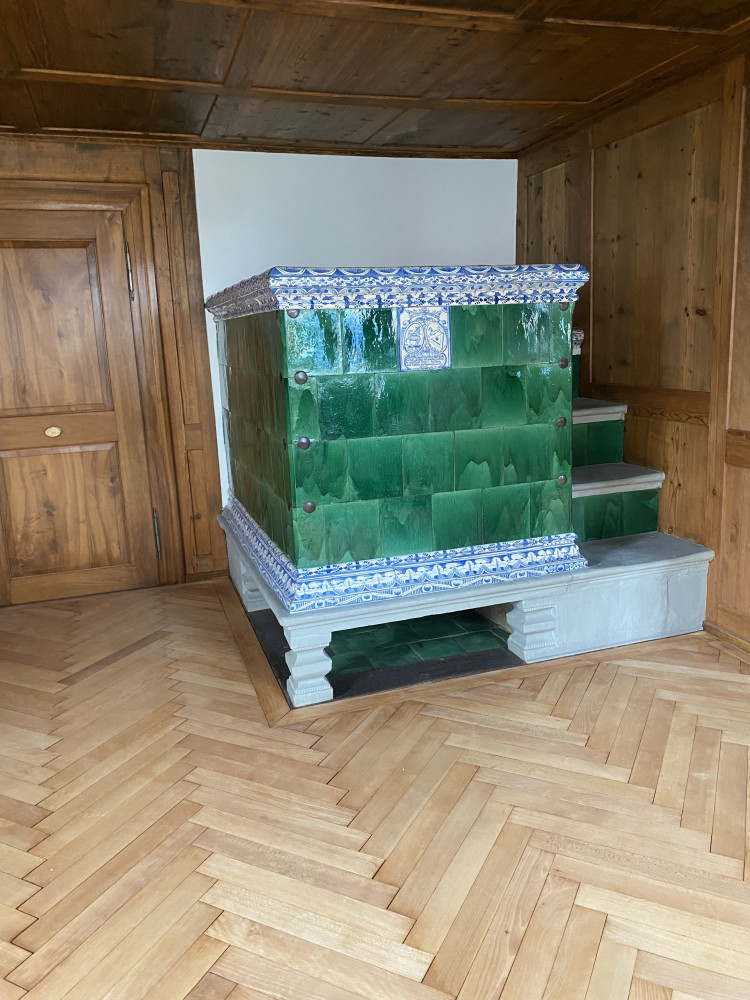 Antiker Kachelofen - Kanton Zug