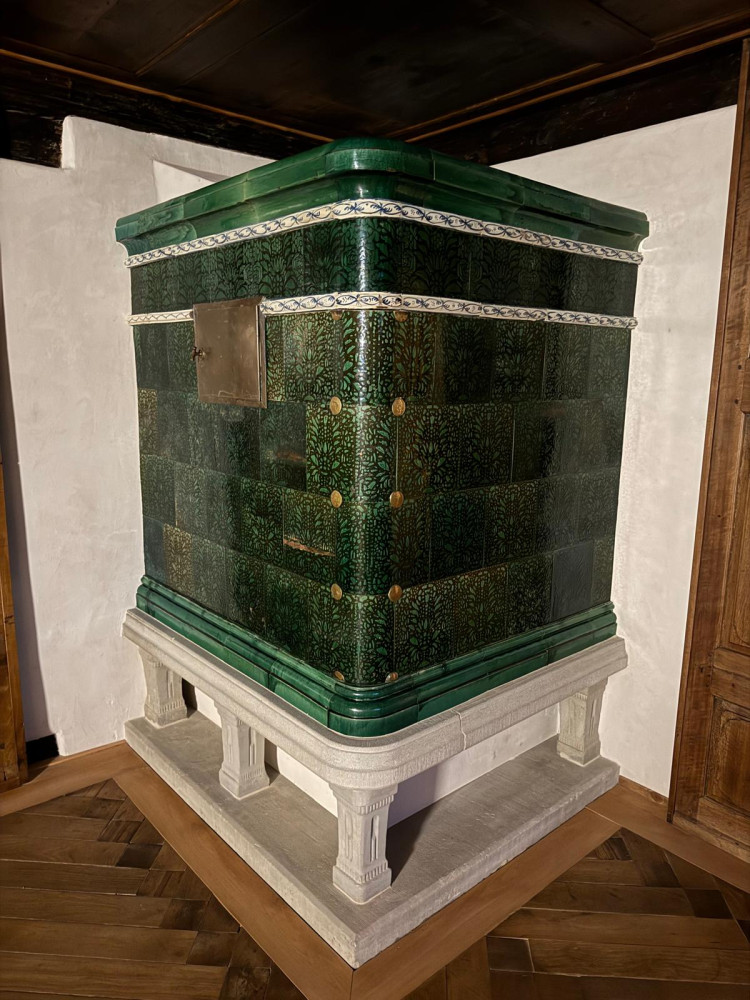 Antiker Kachelofen - Kanton Zug