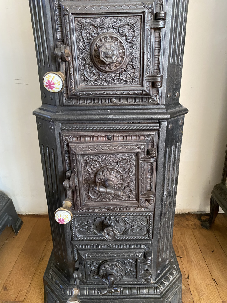  - Stehofen / Gestellkachelofen / Zimmerofen