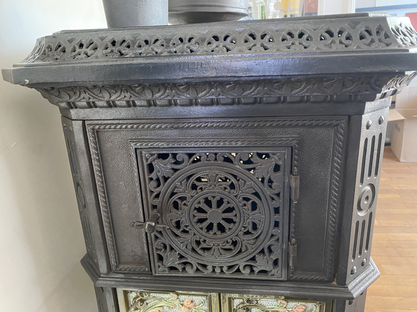  - Stehofen / Gestellkachelofen / Zimmerofen